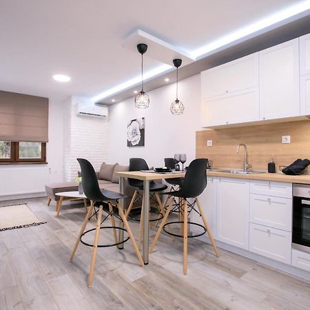 Babylon Park Apartment ซันดันสกี ภายนอก รูปภาพ