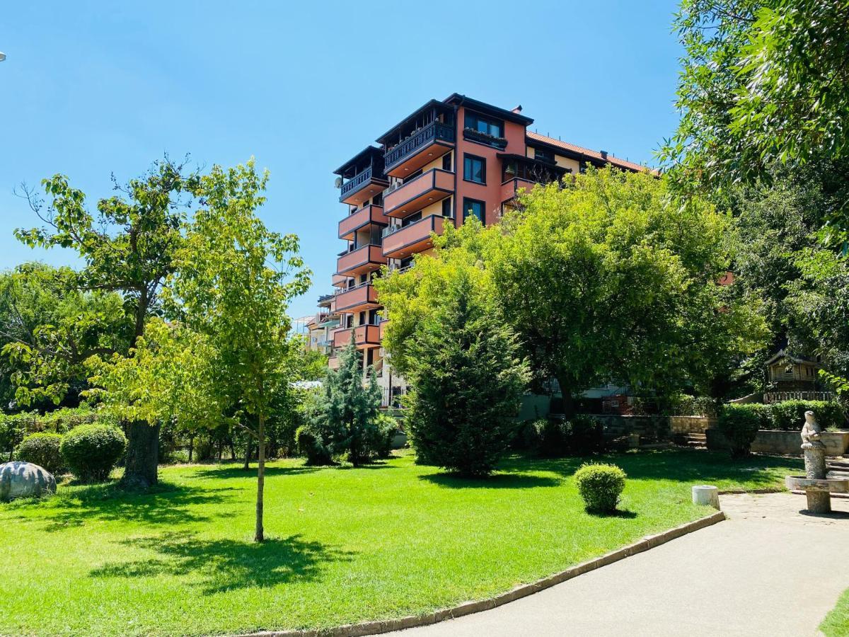 Babylon Park Apartment ซันดันสกี ภายนอก รูปภาพ