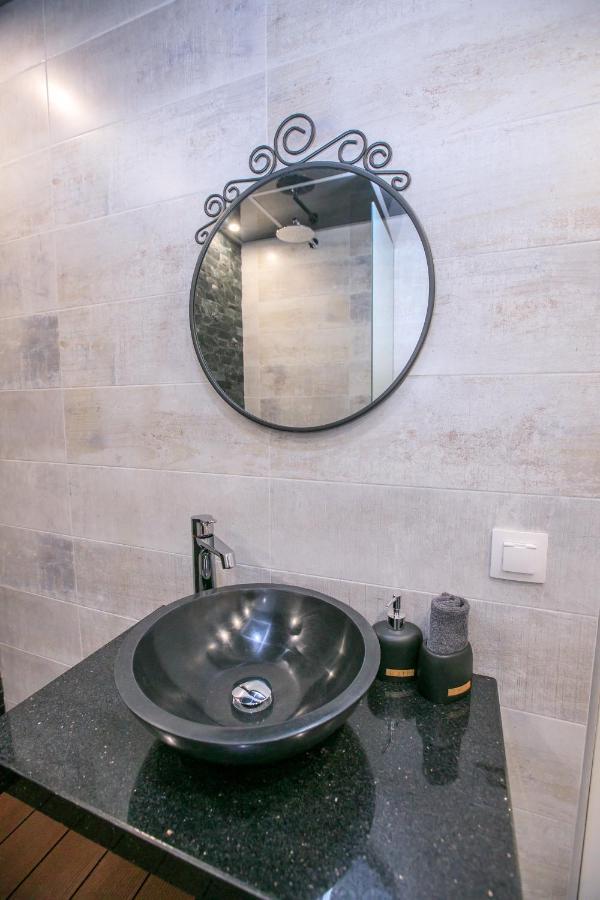 Babylon Park Apartment ซันดันสกี ภายนอก รูปภาพ
