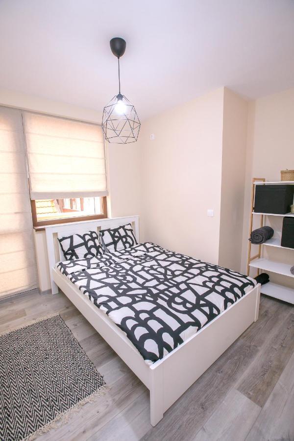 Babylon Park Apartment ซันดันสกี ภายนอก รูปภาพ